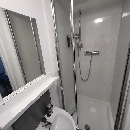 Nottingham Forest Rd, Short Stays Экстерьер фото